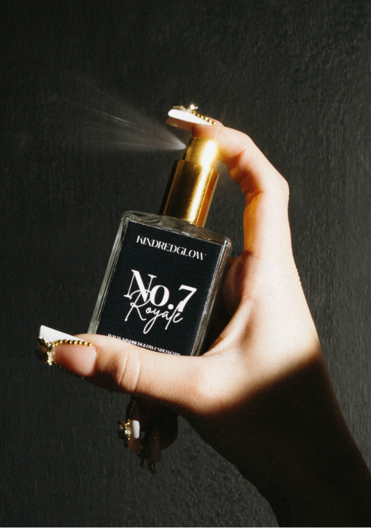 No. 7 Royale Extrait de Parfum/Cologne